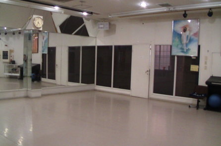 吉田夏子ミュージカルセンターレンタルスタジオ