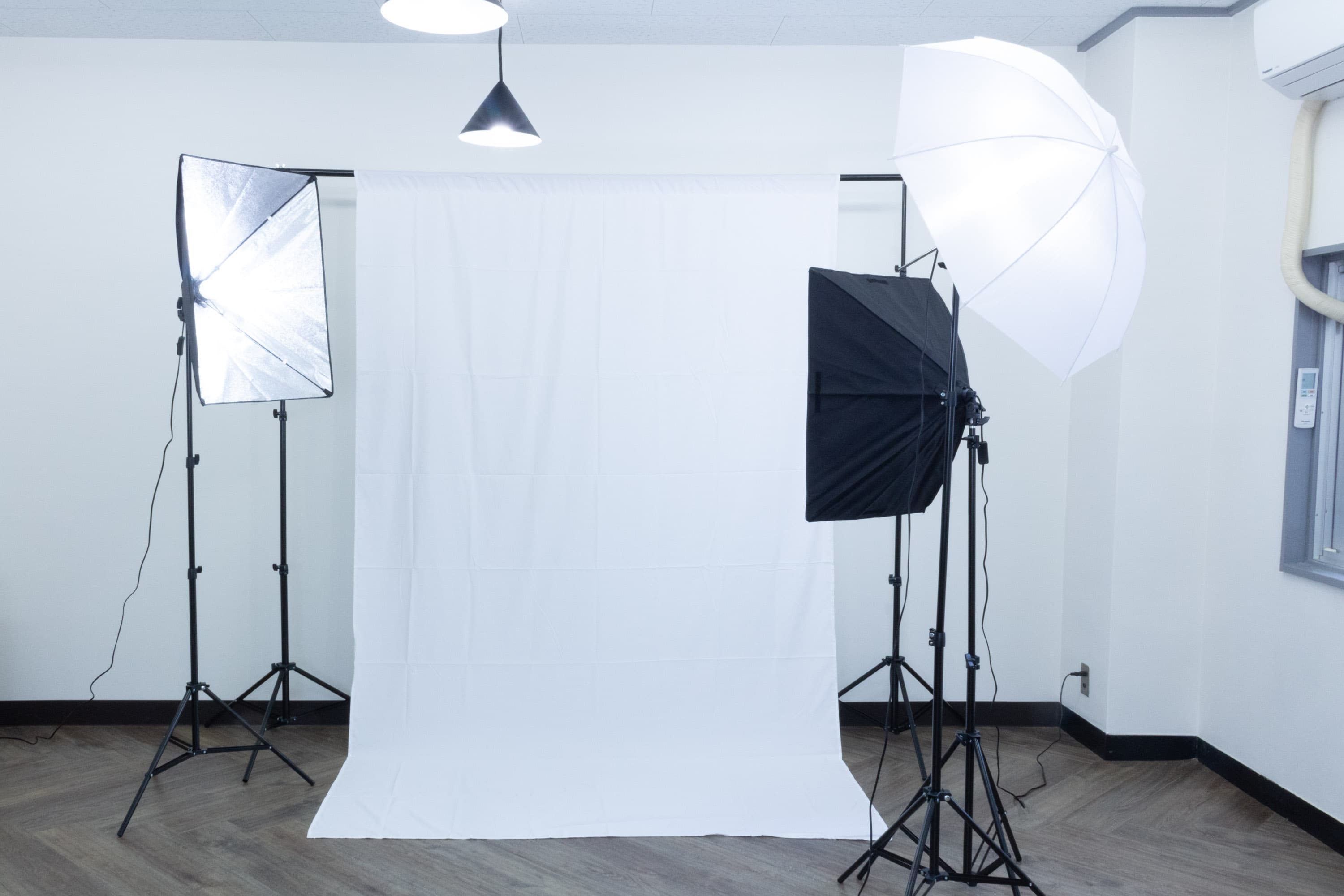 撮影機材一式を取り揃えております。写真、動画撮影にご利用ください。