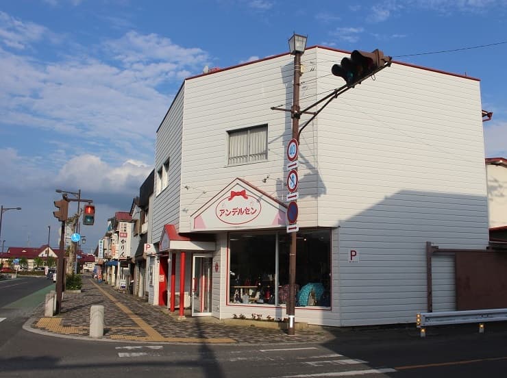 全体 後方東武日光線新栃木駅