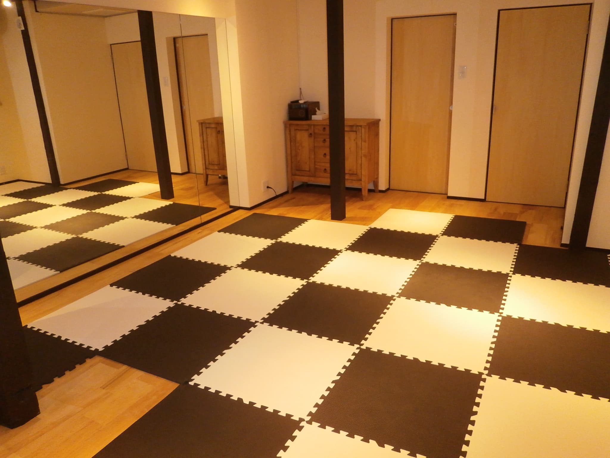 設備:ジョイントマット