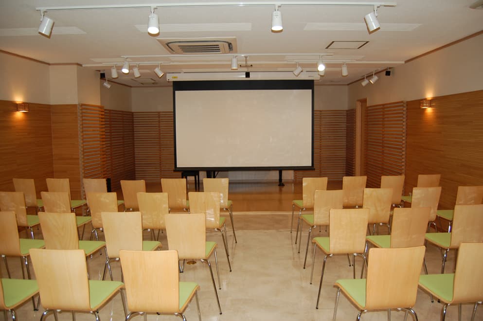 120インチスクリーン