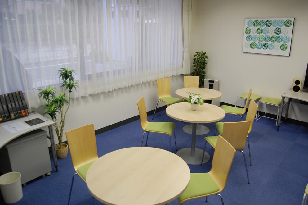 ホワイエ(待合)