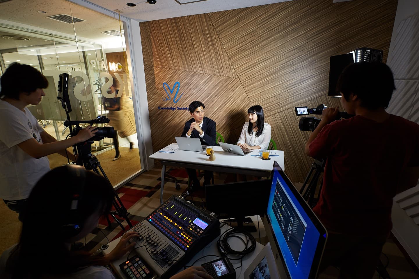 スペース画像 2