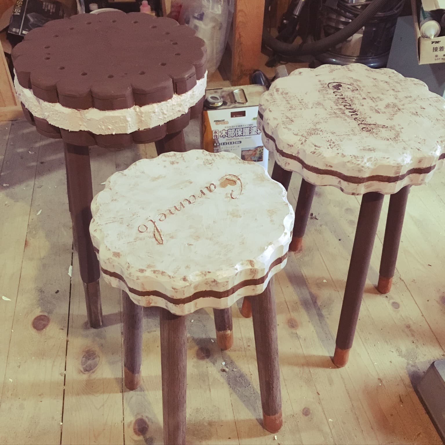 クッキーの椅子