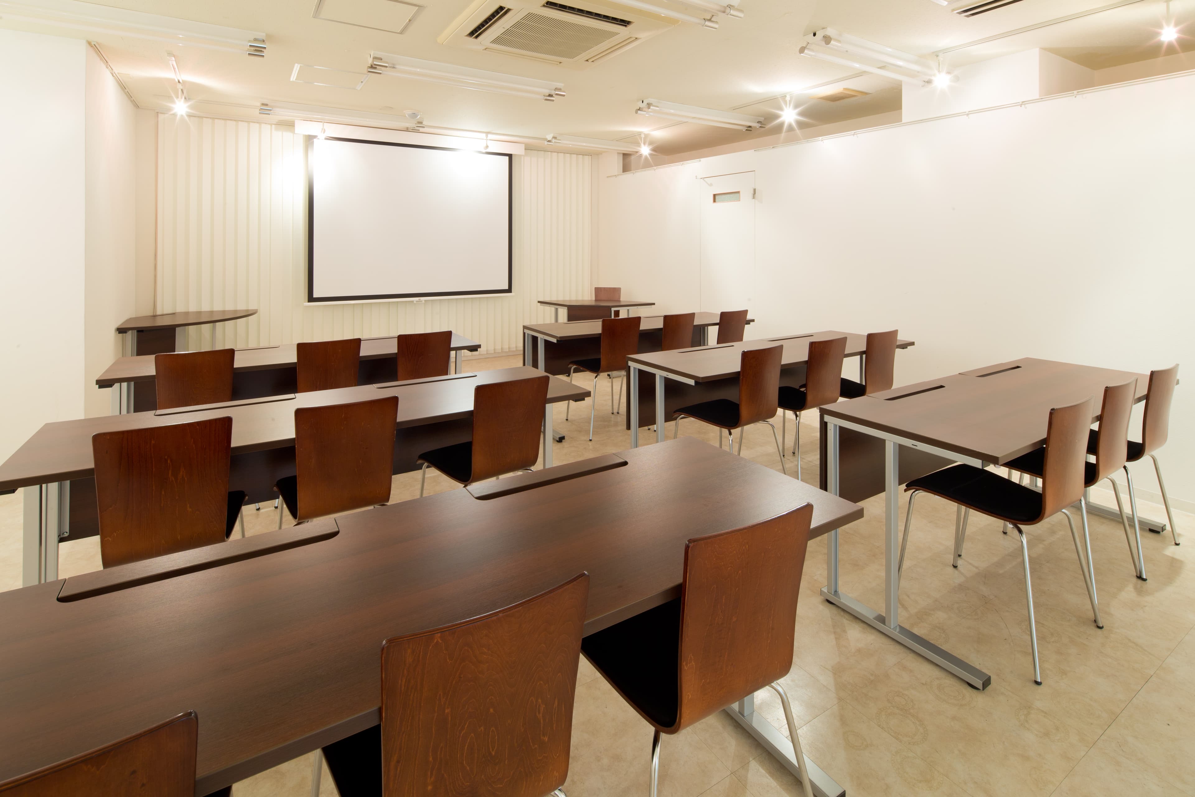 会議室 スクール形式