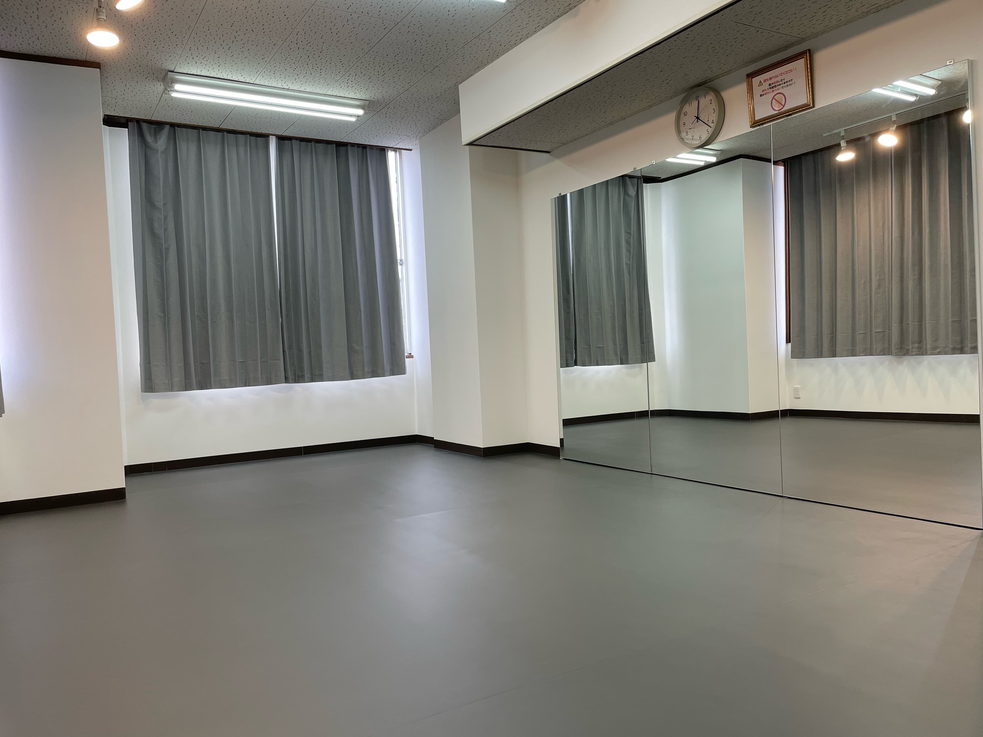 28㎡のリノリウム床