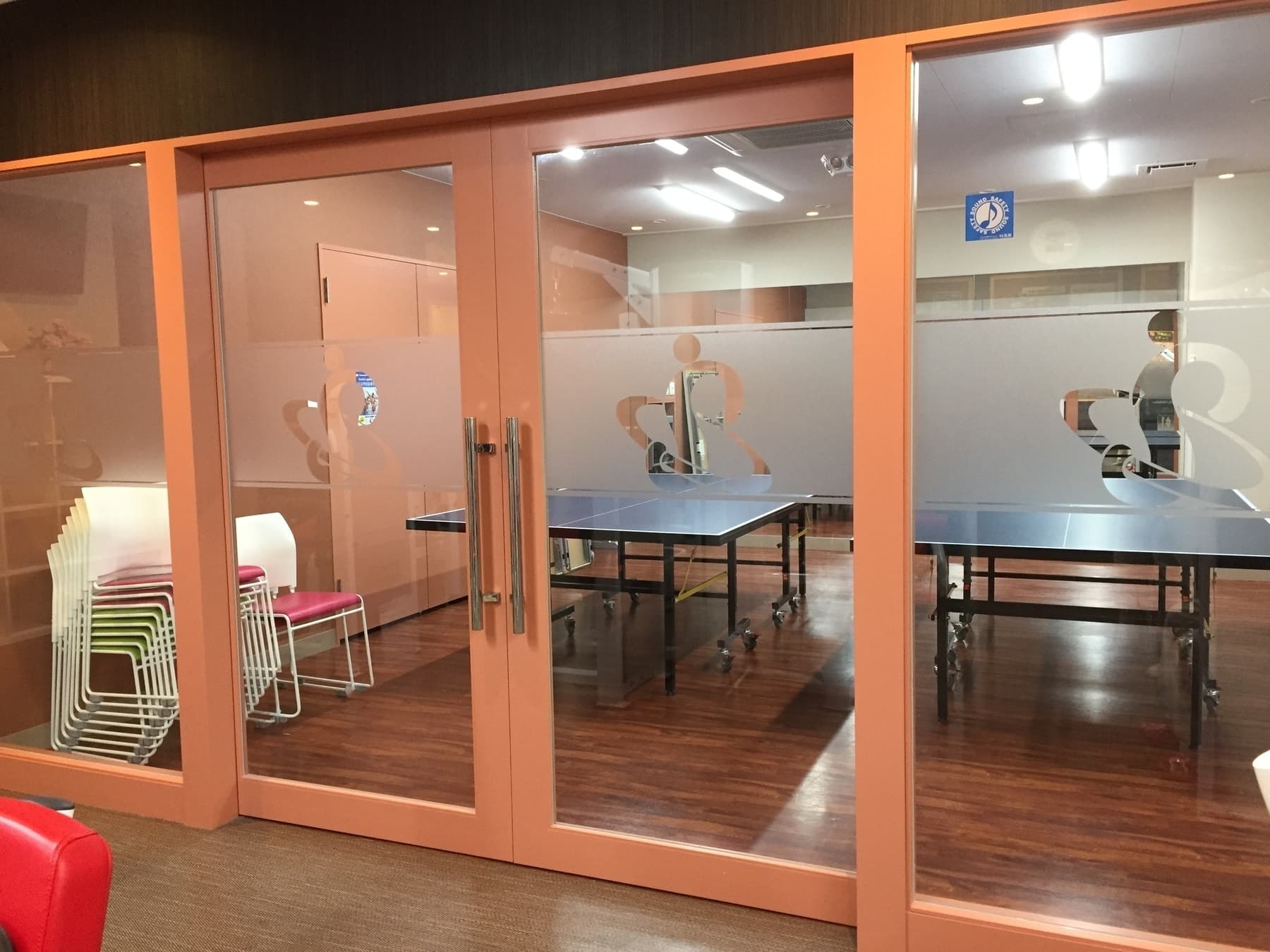 スタジオ入り口