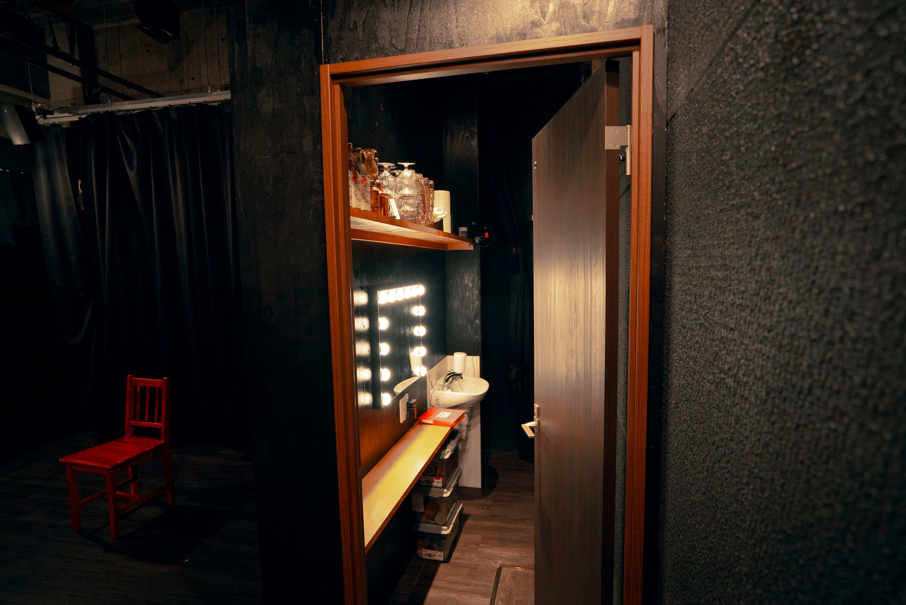 スペース画像 2