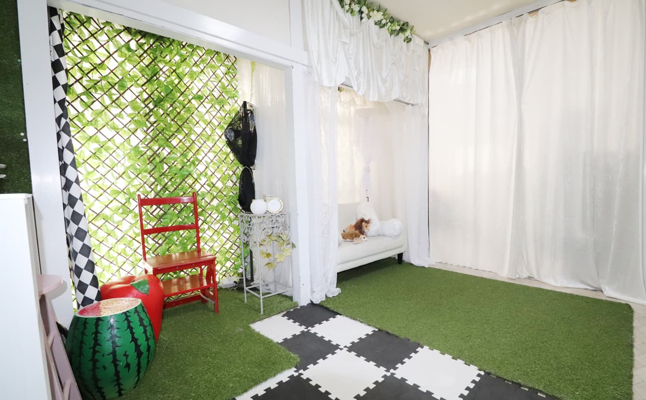 1Fホワイトブース