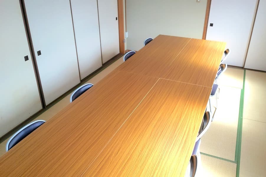 Umidass 和室スペース(20畳) テーブル