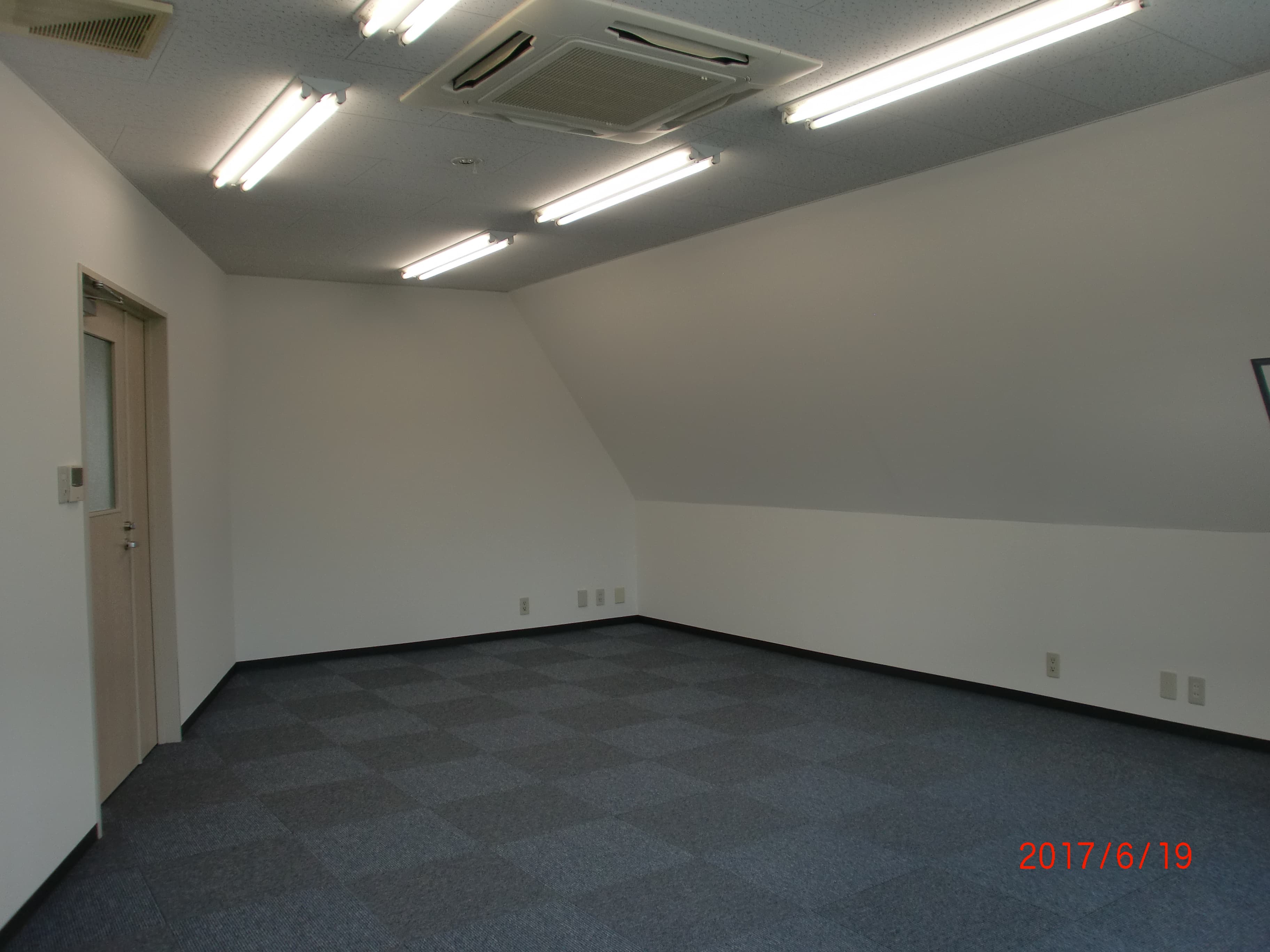 スペース画像 2