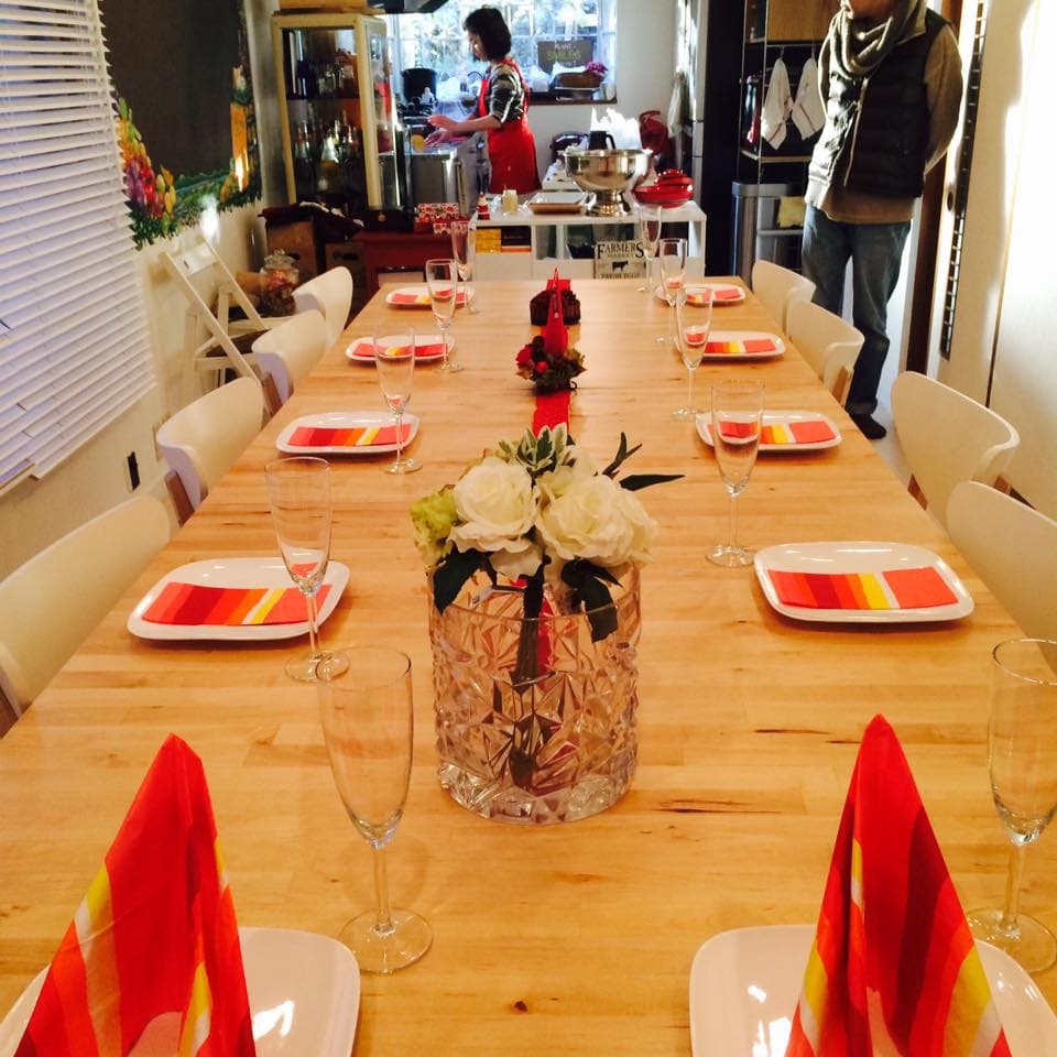 1階のキッチン横にあるダイニングスペースです♪