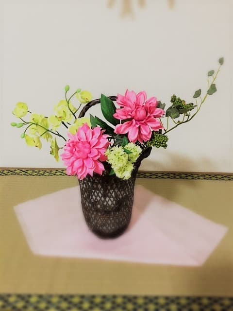 町家レンタルスペース*丸本屋 床の間の華 :一枚目の画像