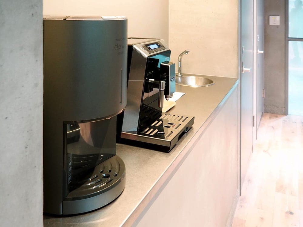 ウォーターサーバー・コーヒーマシーン