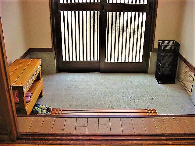 町家レンタルスペース*丸本屋の玄関