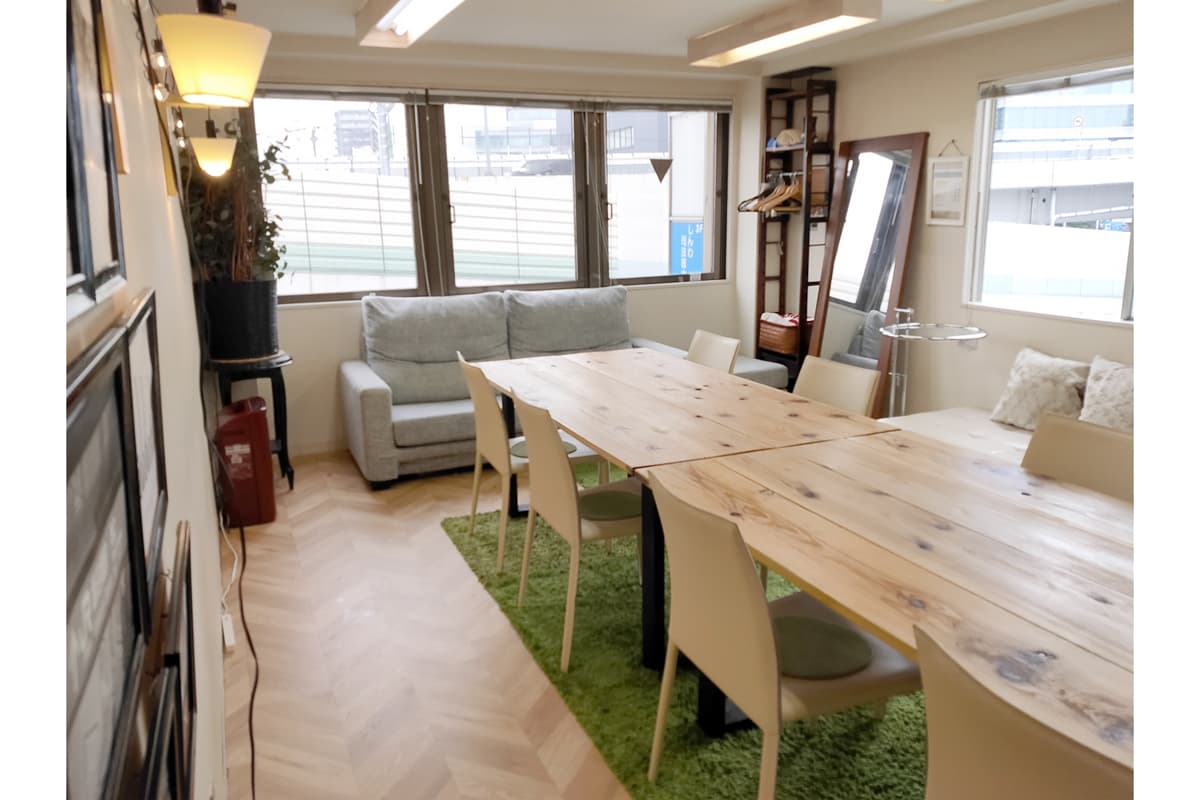 室内全体|Sabori The Salon 飯田橋|飯田橋駅徒歩5分|少人数&完全貸切の、貸会議室・多目的レンタルスペース Sa