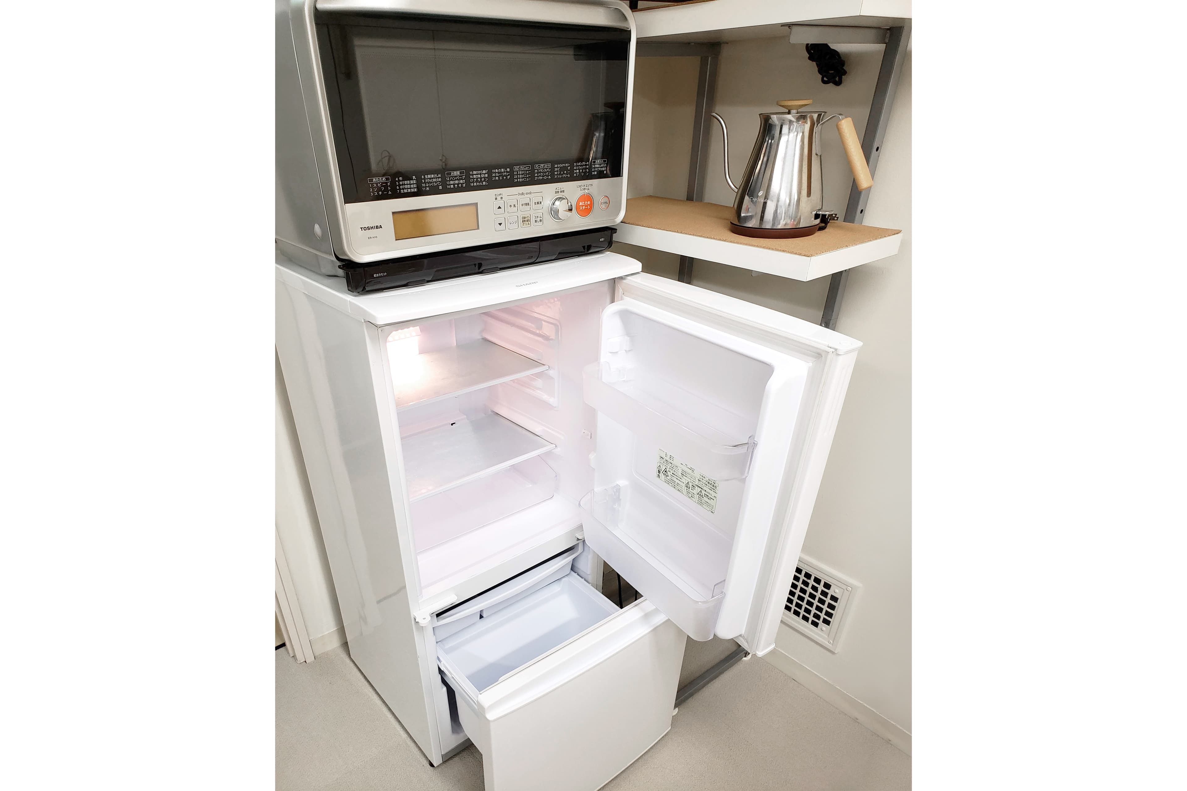 冷蔵庫・スチームオーブンレンジ・電気ケトル |飯田橋駅徒歩5分|少人数&完全貸切の、貸会議室・多目的レンタルスペース Sabor