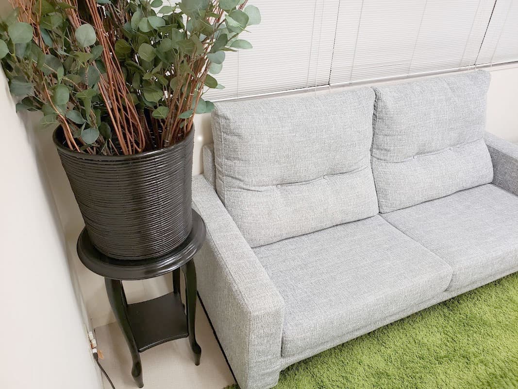 ソファー |飯田橋駅徒歩5分|少人数&完全貸切の、貸会議室・多目的レンタルスペース Sabori 24時間