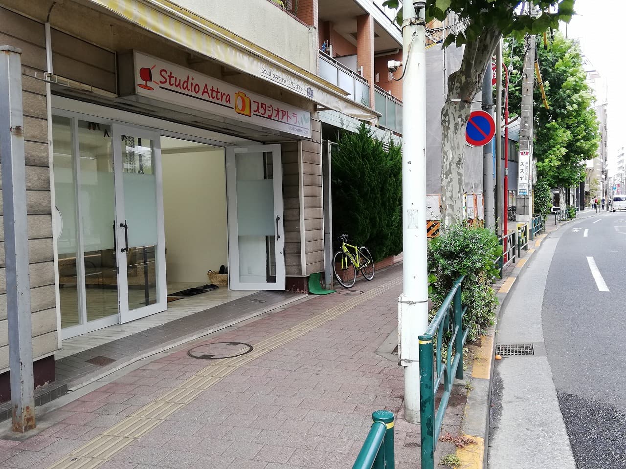 道路面から直接荷物搬入可能