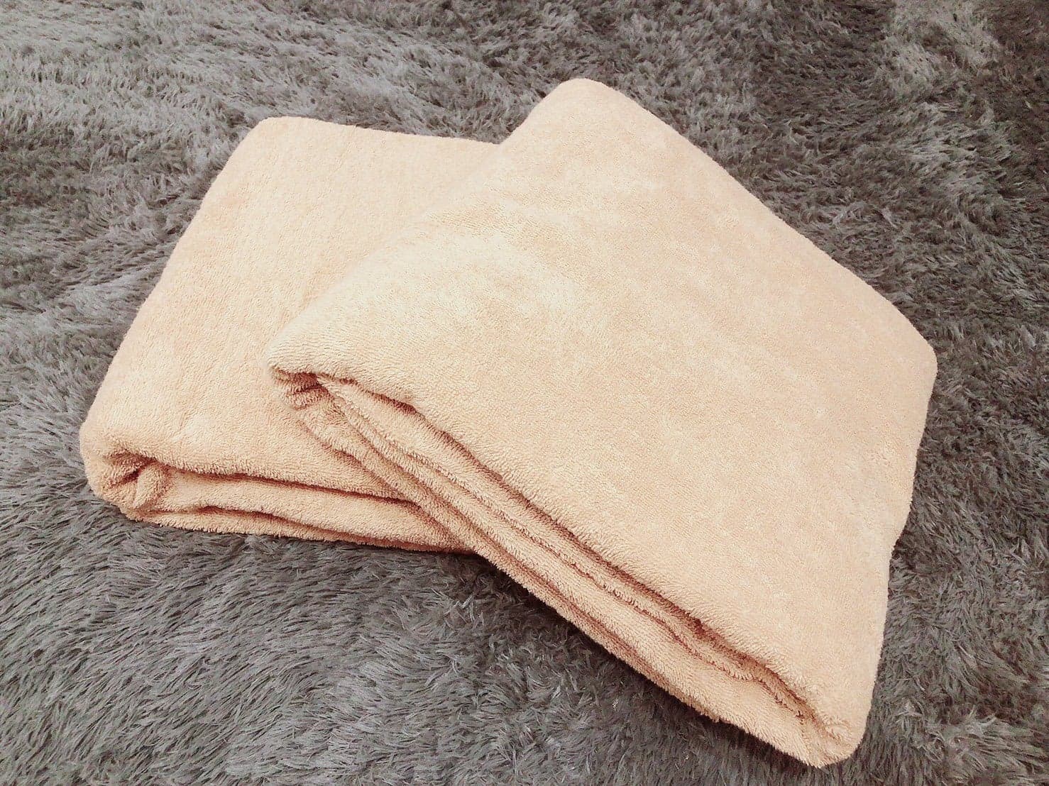 オプションで今治産タオルもお貸出し(大判タオル200円/1枚)