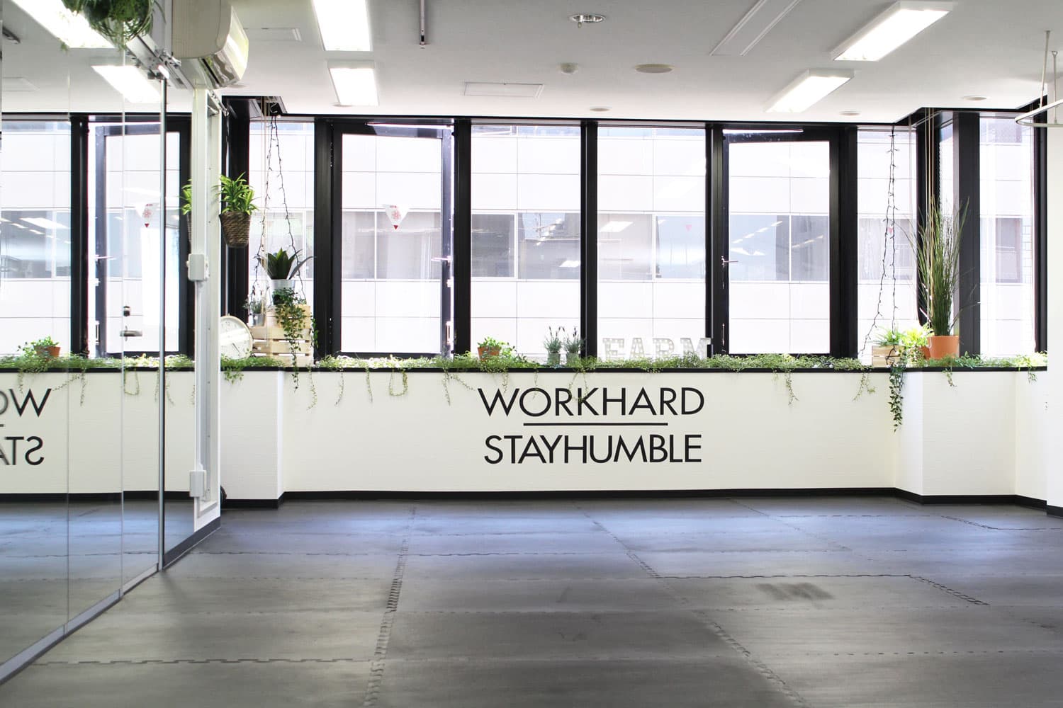 スペース画像 2