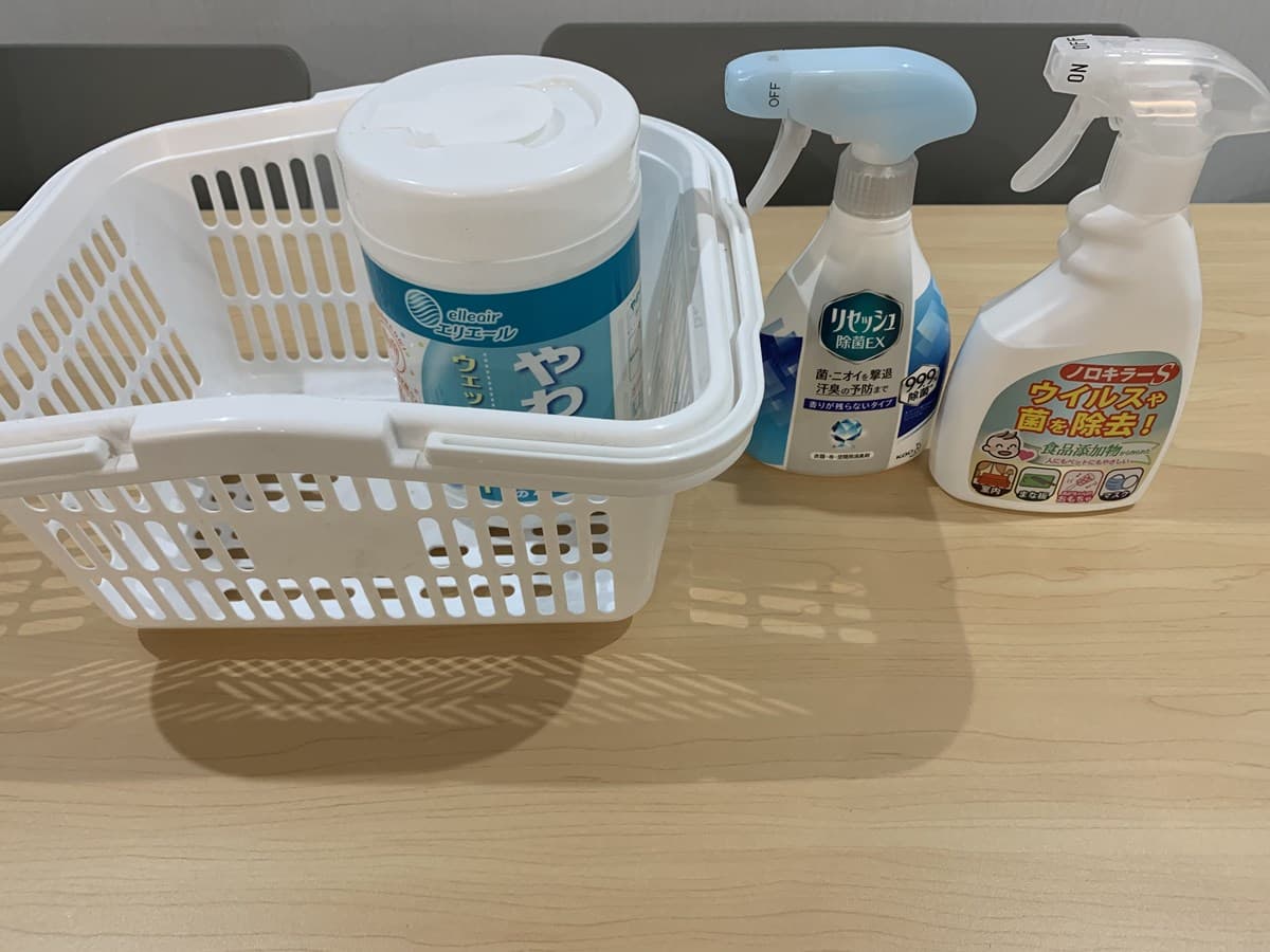 各種除菌備品あります。
