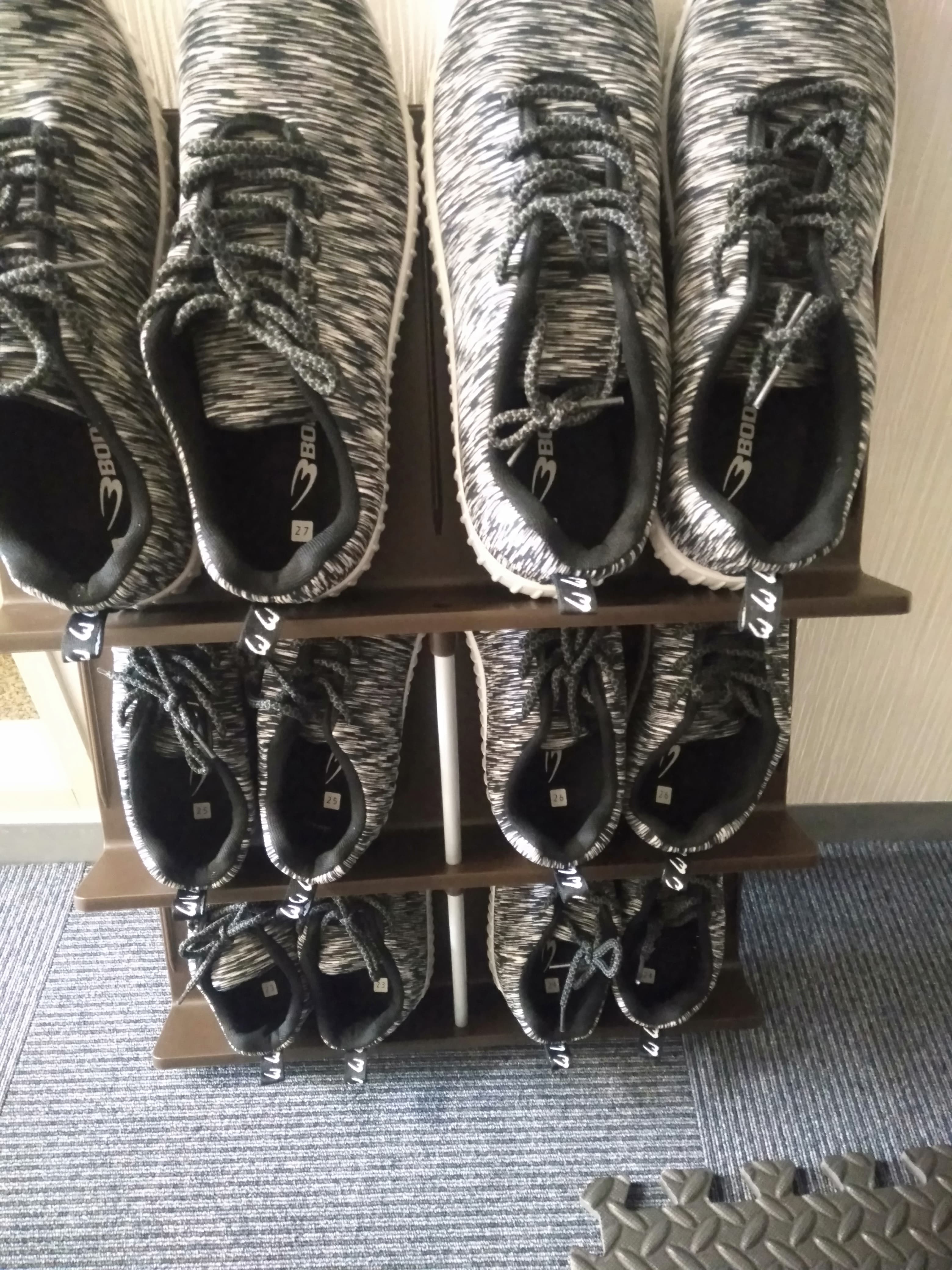 靴もご用意してます。