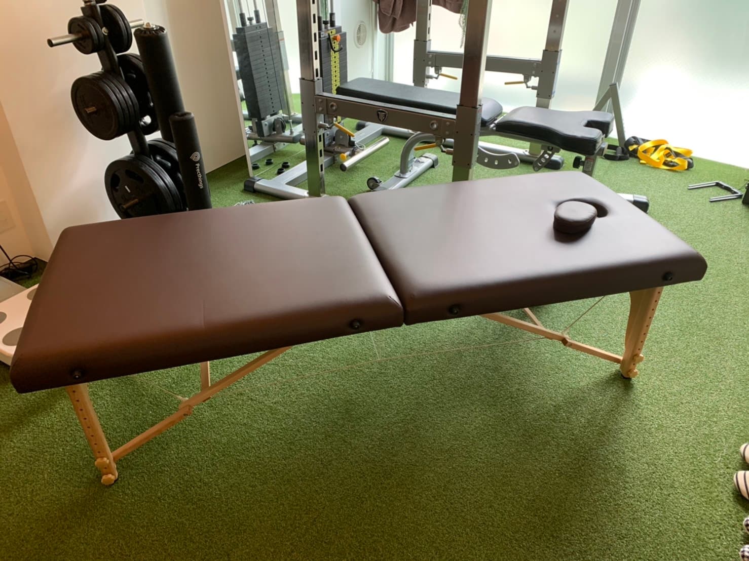 施術台(マッサージ等)