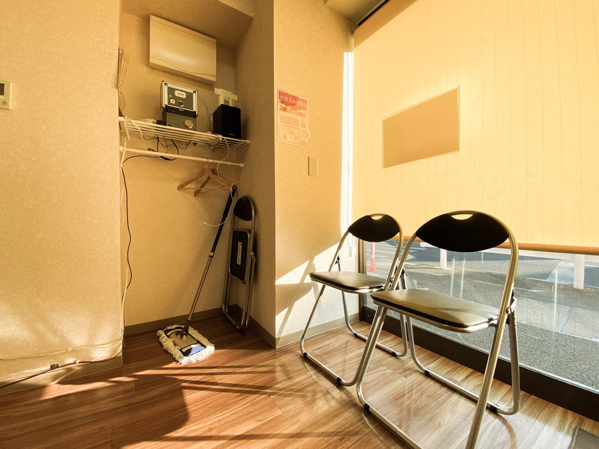 ロールカーテンでプライバシー保護も万全です