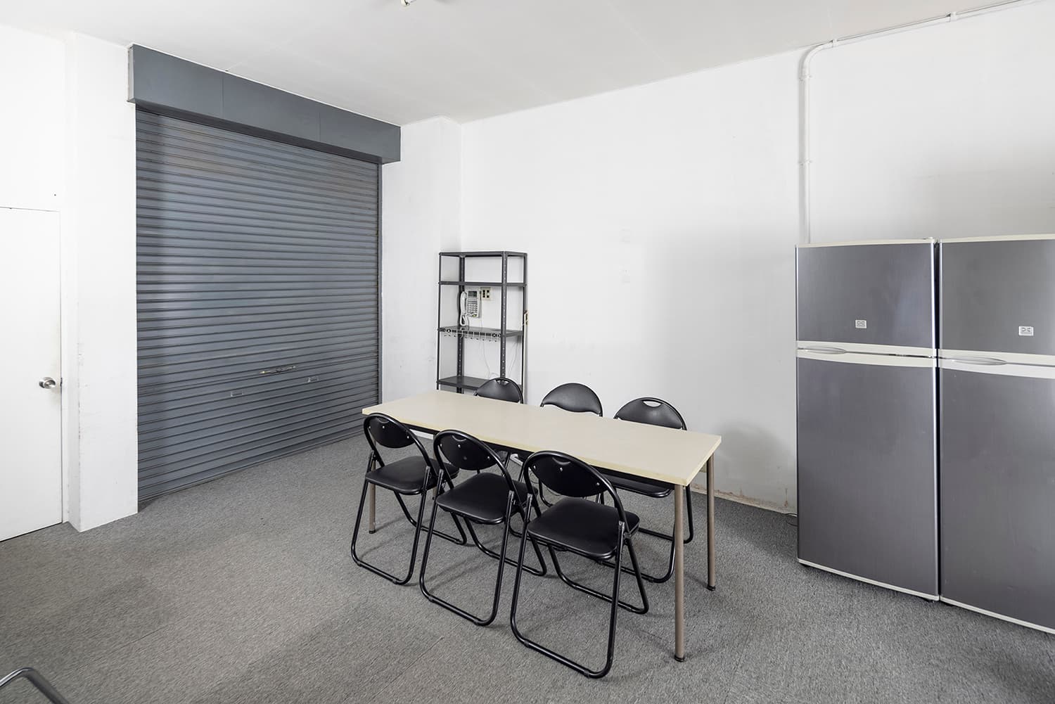 スタジオ内打ち合わせ室