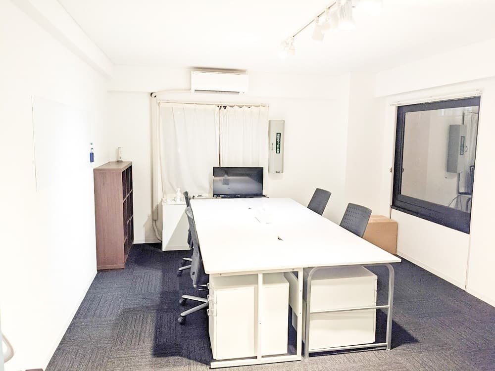 室内:違う角度で撮影いたしました。