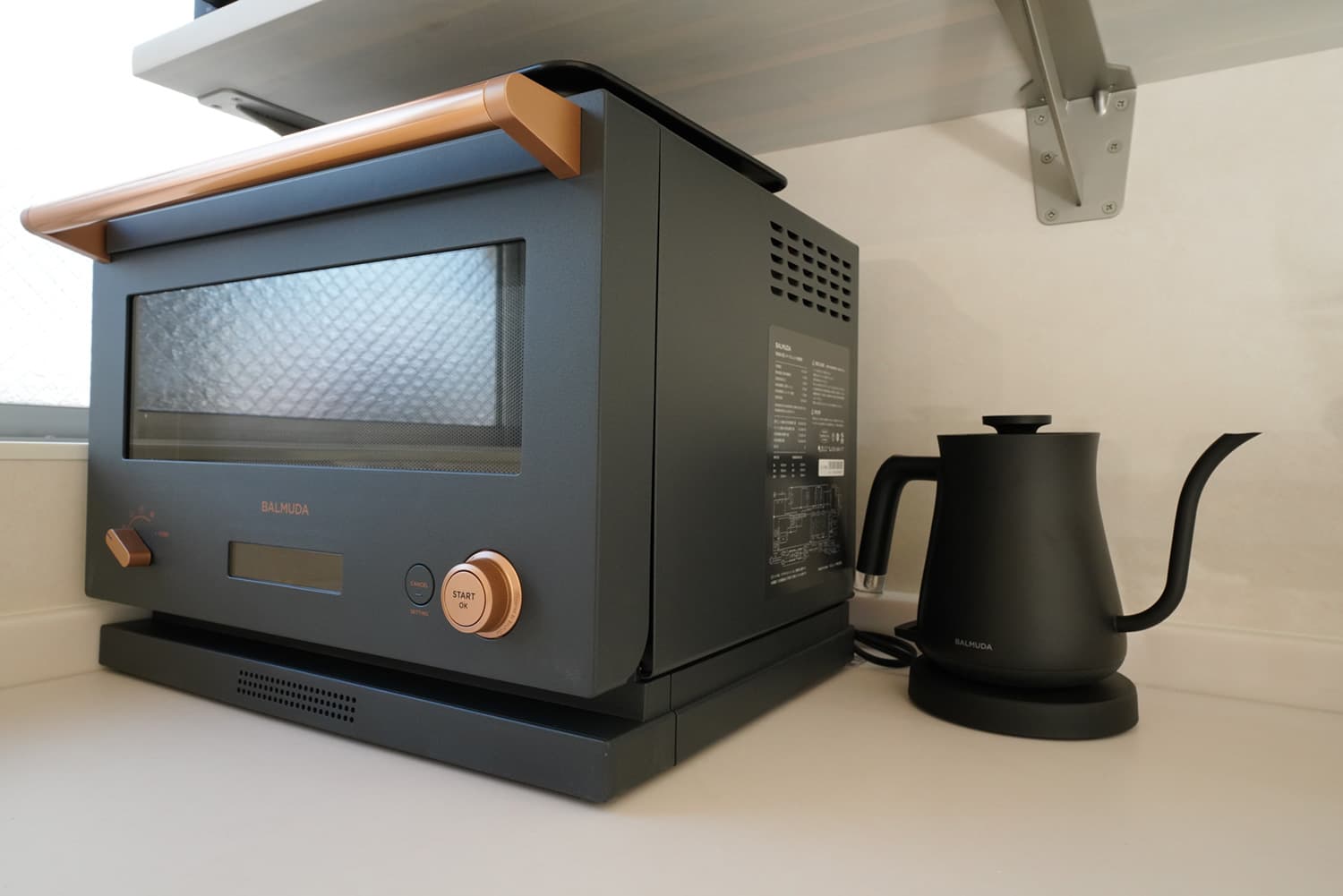 BBQテラス西新宿には、楽しくて便利に料理ができる各種調理機器や備品が充実しています。