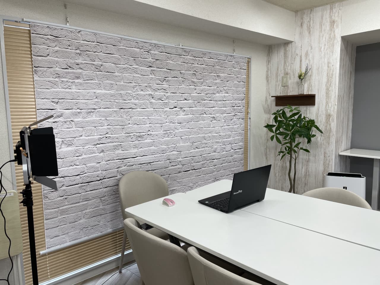 背景幕(レンガ柄)