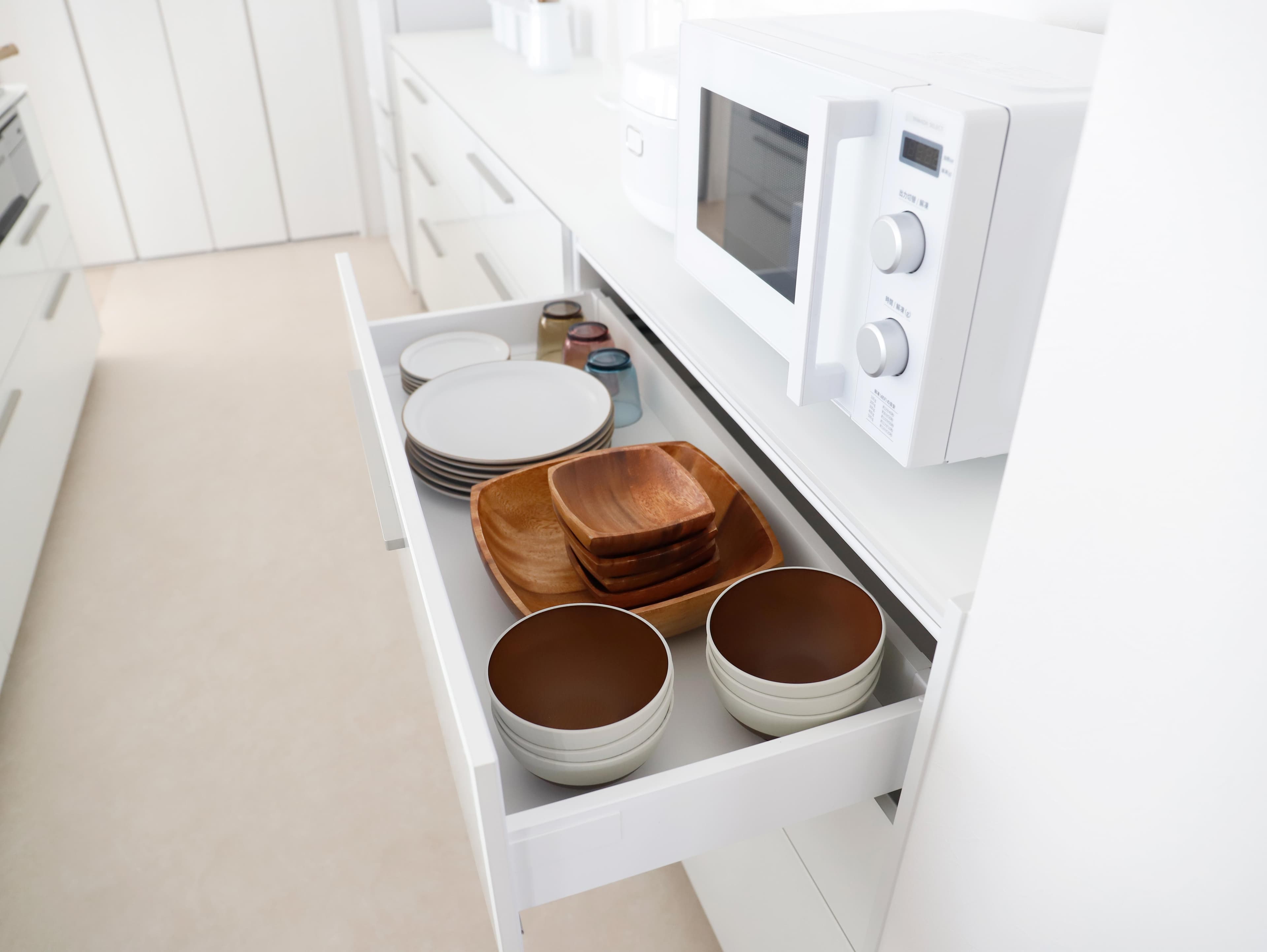 食器、調理器具をご用意。 持ち込みが少なくご利用頂けます。