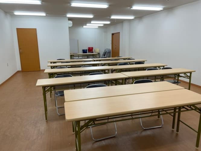 ホワイトボード・モニターも無料でお使いいただけます。