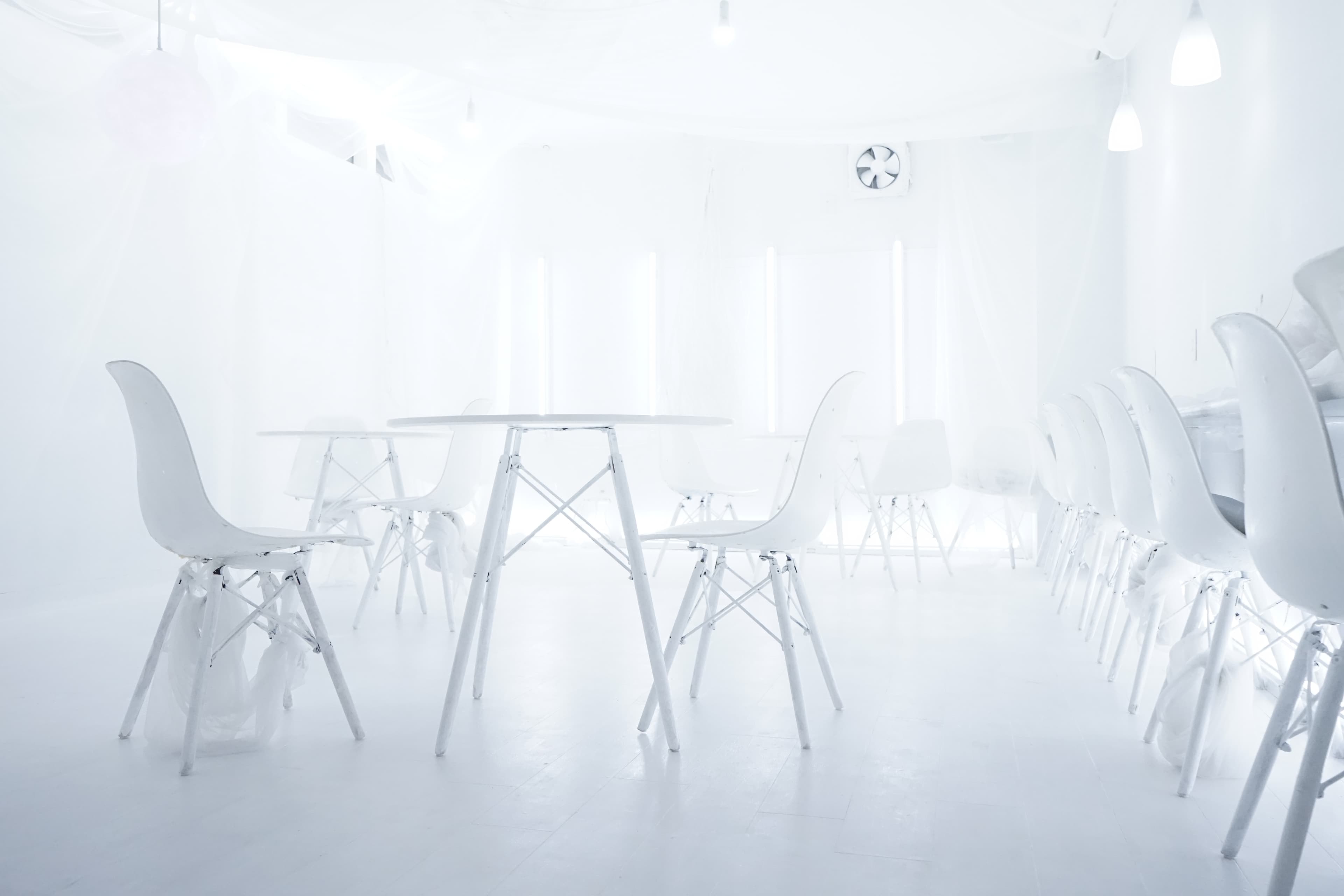 座席は合計30脚あります。