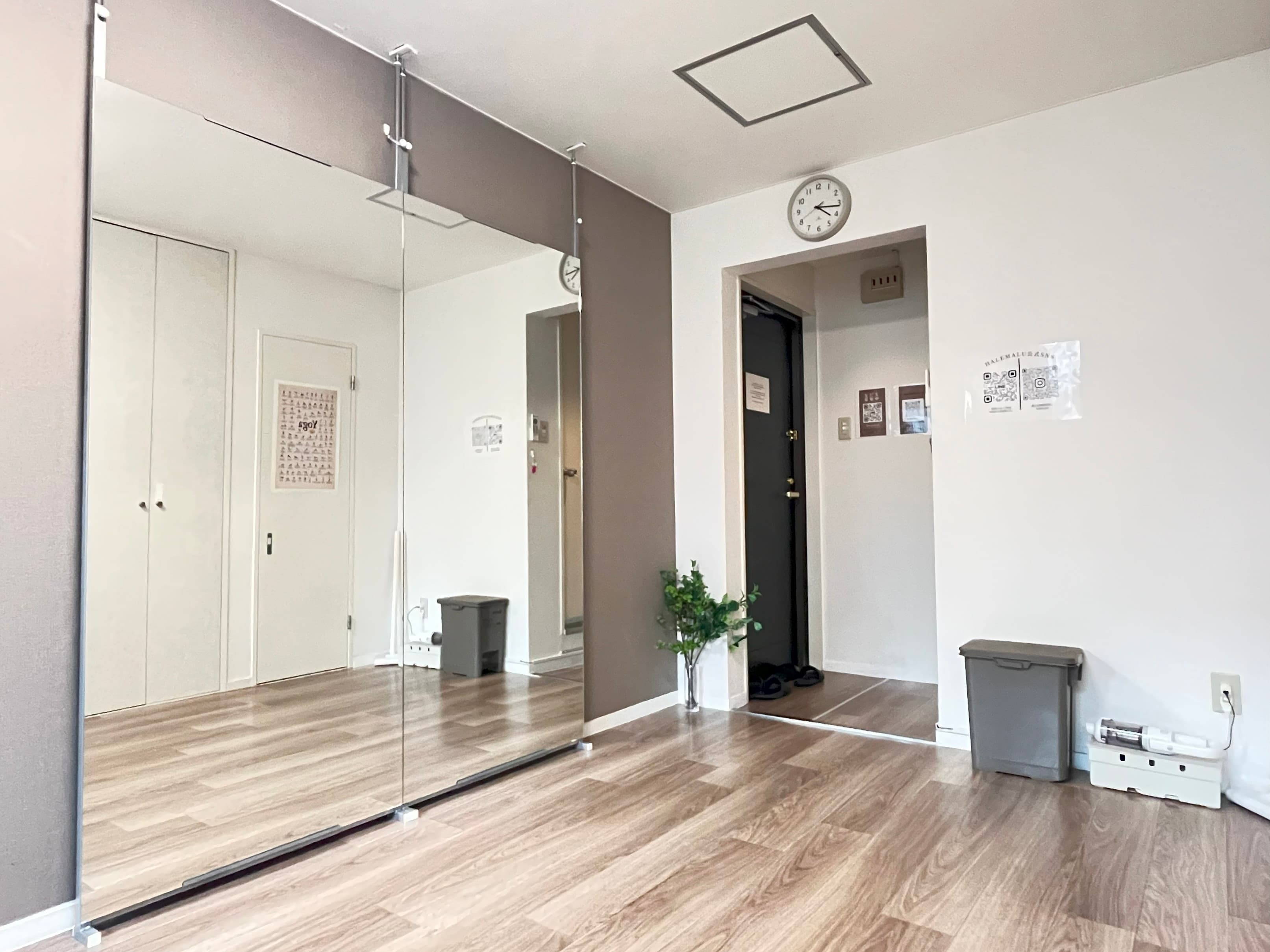 フリースペースでヨガ・ストレッチ・軽いダンス・筋トレなどに♪