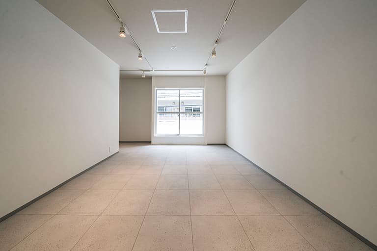 空間画像1(照明点灯)