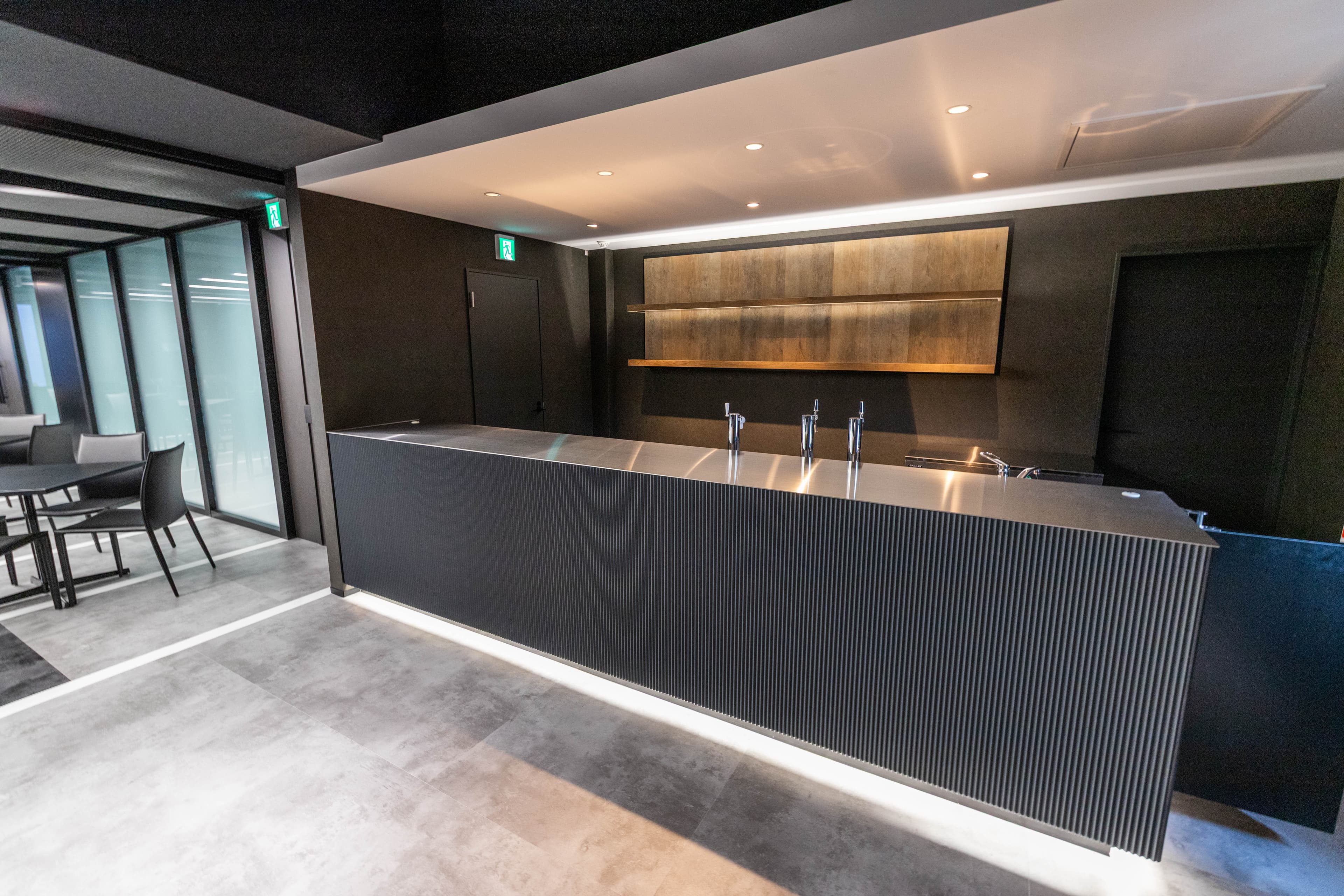 バーカウンター