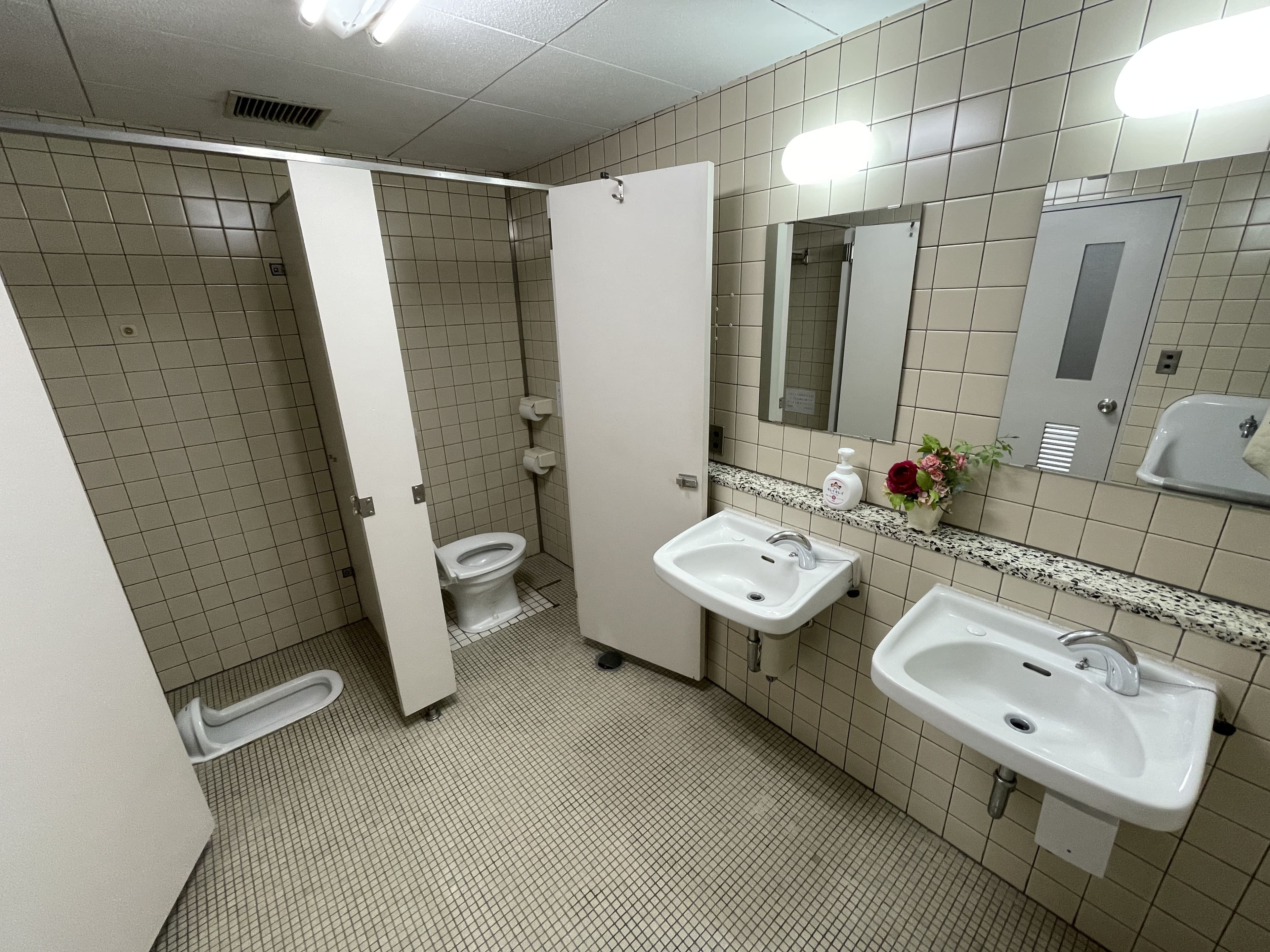 【7階女性トイレ】 - TIME SHARING 渋谷ワールド宇田川ビル7Aの写真