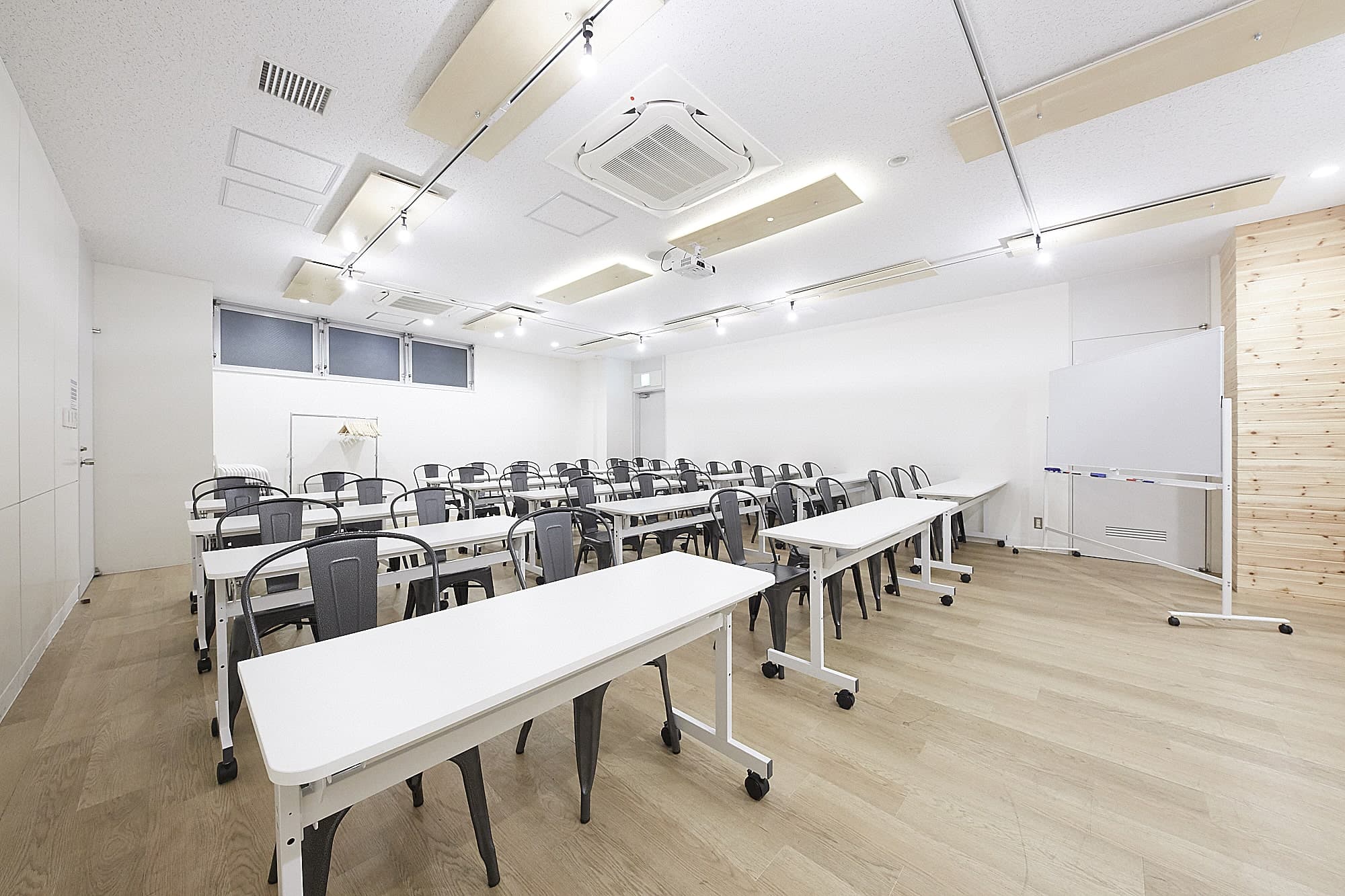 スクール形式 - TIME SHARING Biz 品川Bの写真