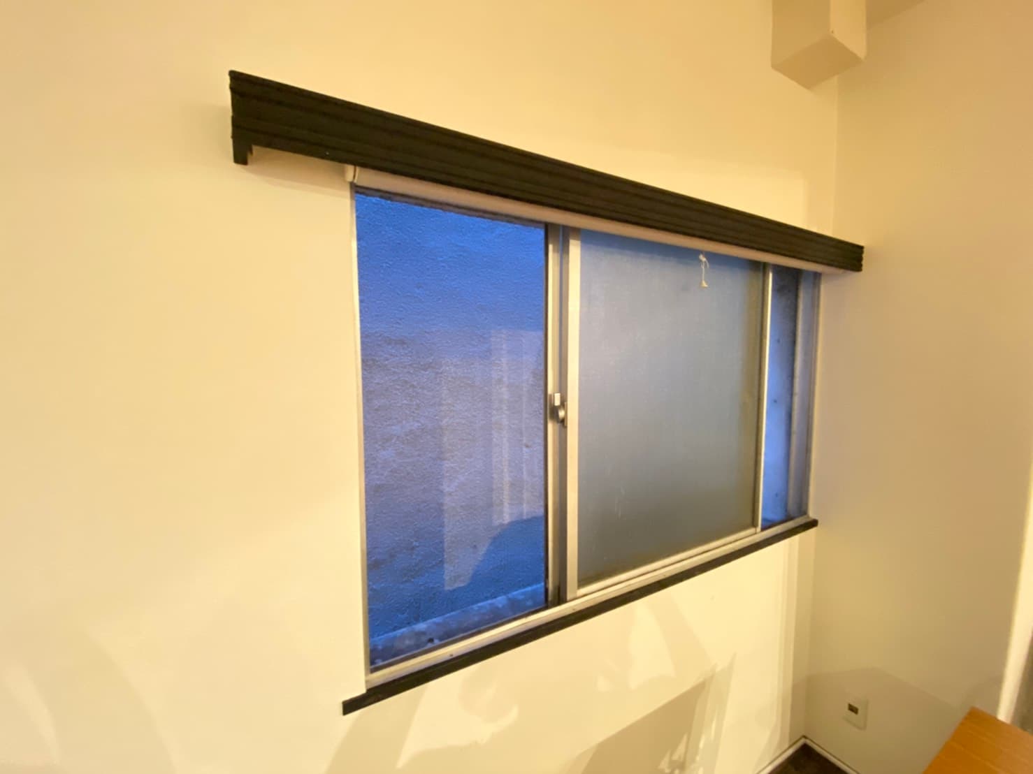 窓を開けて喚起可能