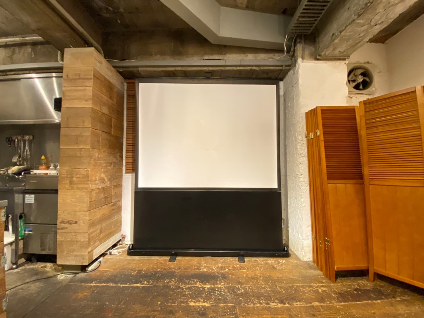 スクリーン - グレイドパーク南青山(旧:Mace南青山)の写真