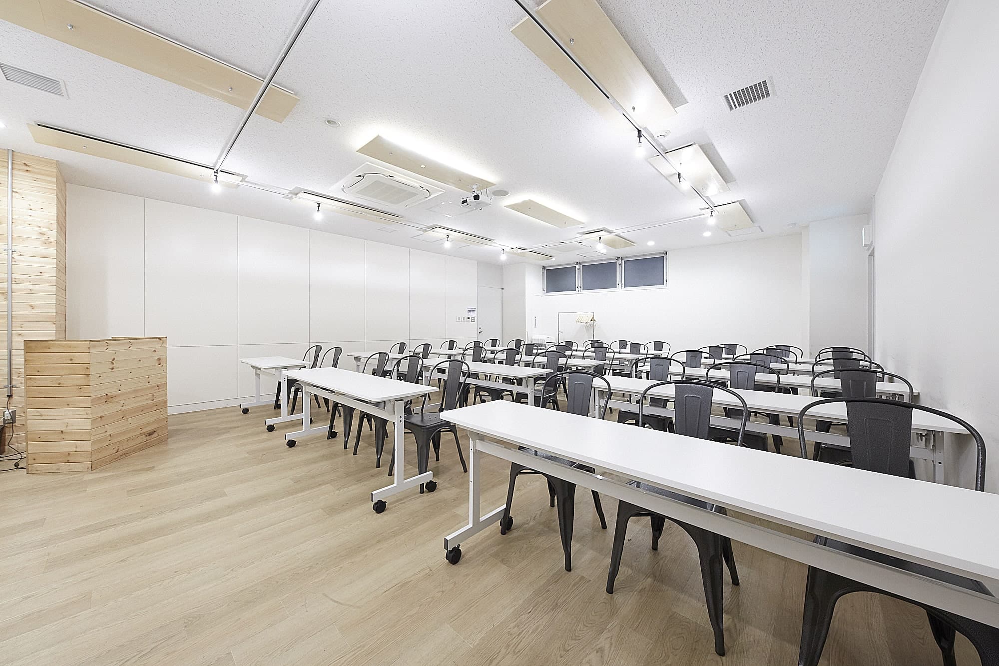 スクール形式 - TIME SHARING Biz 品川Bの写真