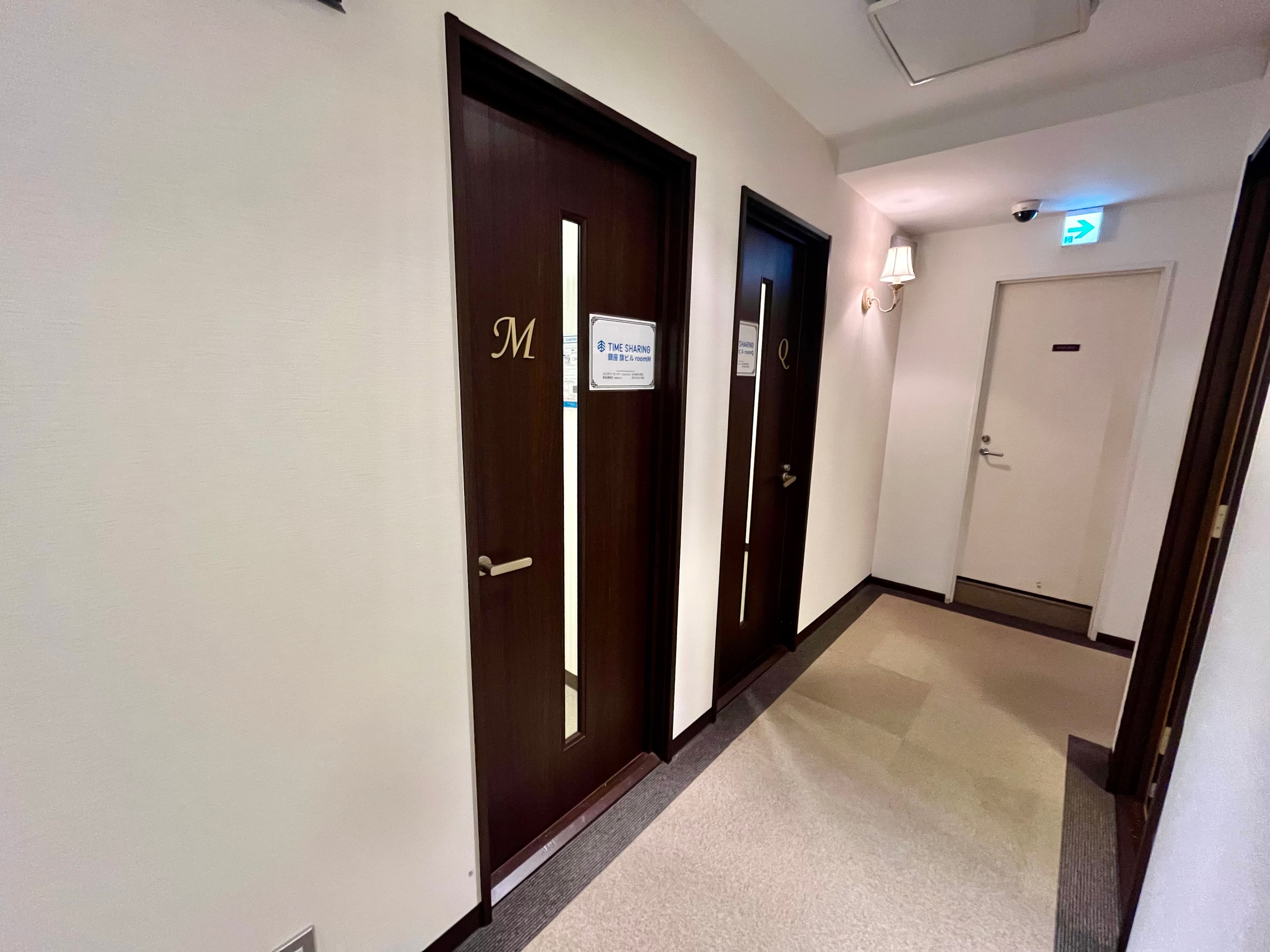 【スペース入口】 - TIME SHARING 銀座 旗ビル roomMの写真