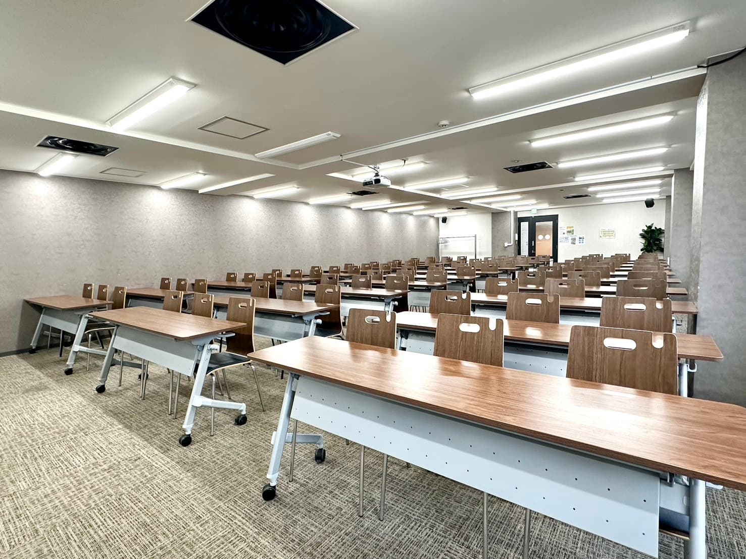 スクール形式 - TIME SHARING 新宿5Aの写真