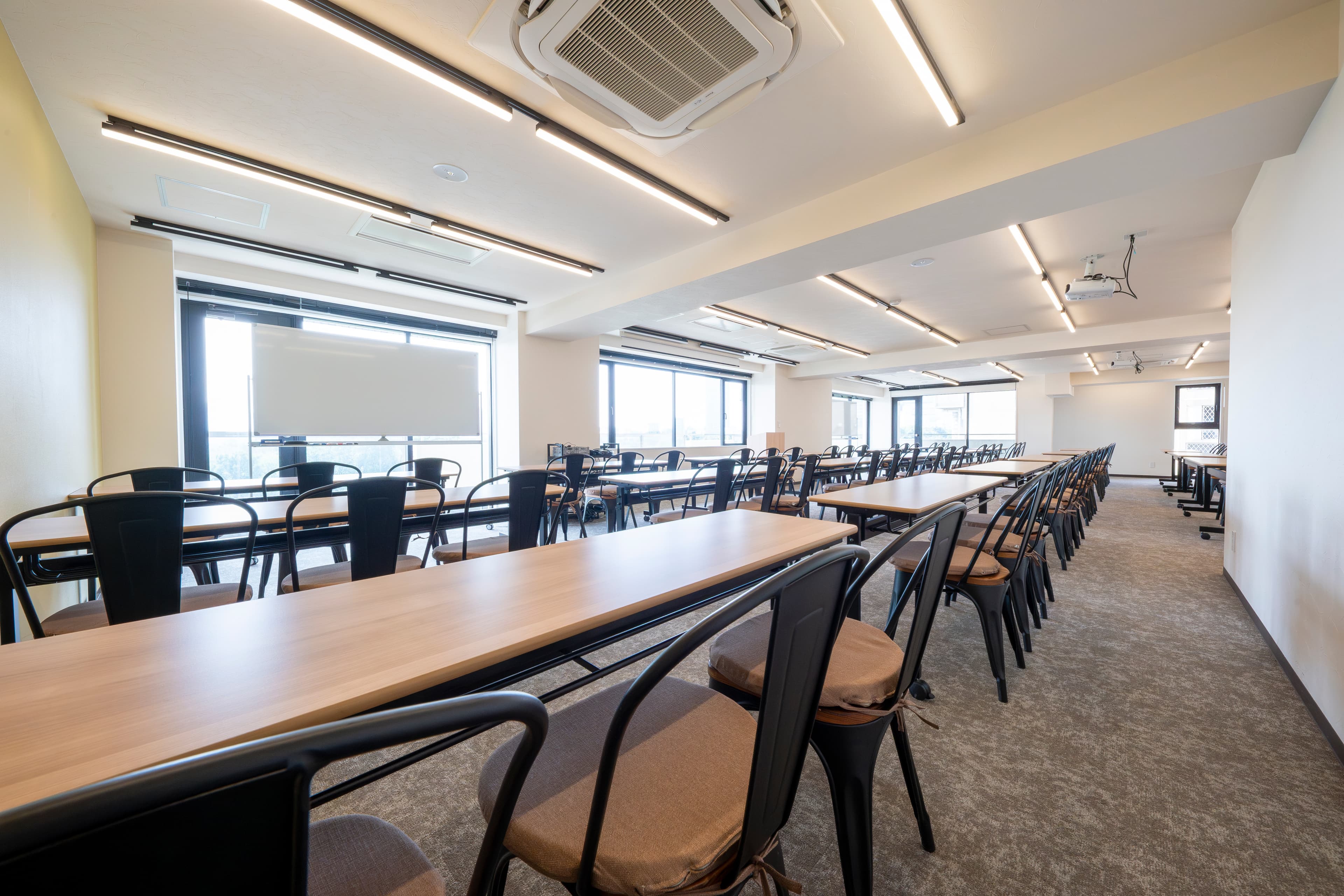 【目の前が新宿御苑&8階なので素晴らしい景色が広がります】 - TIME SHARING 新宿御苑前 壱丁目参番館8Aの写真