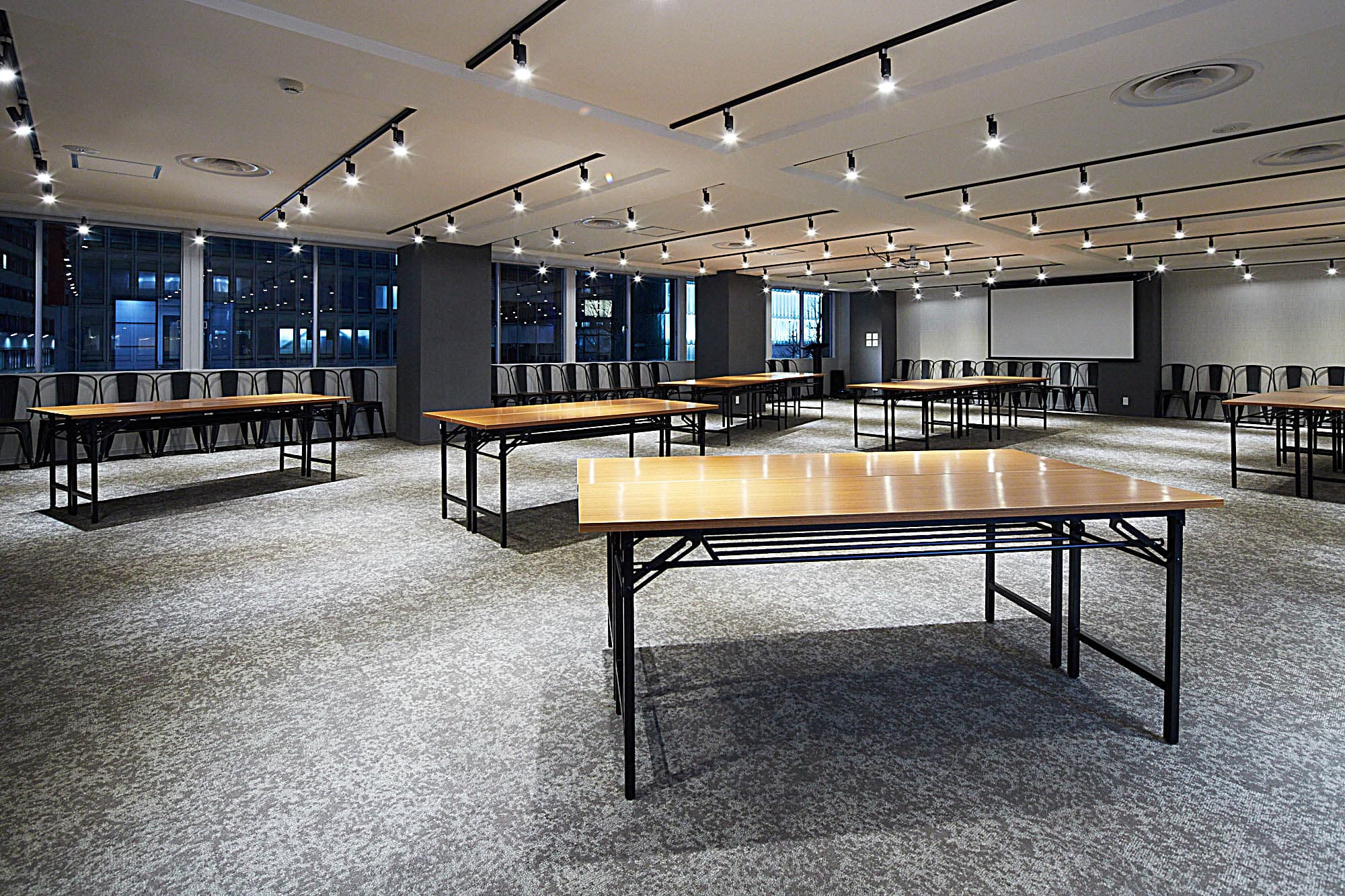 グループ形式 - TIME SHARING 新宿4Aの写真