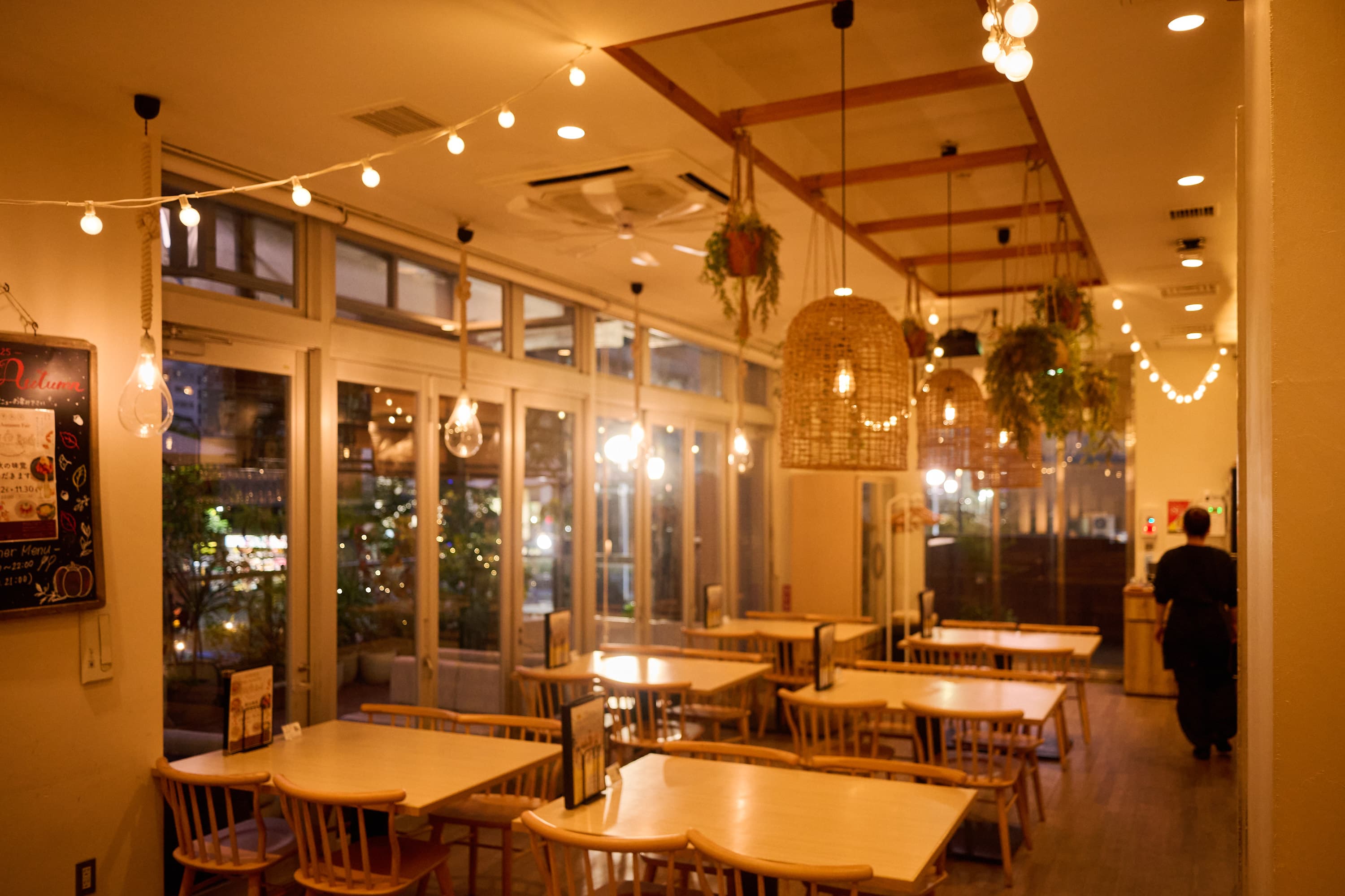 夜も良い雰囲気です