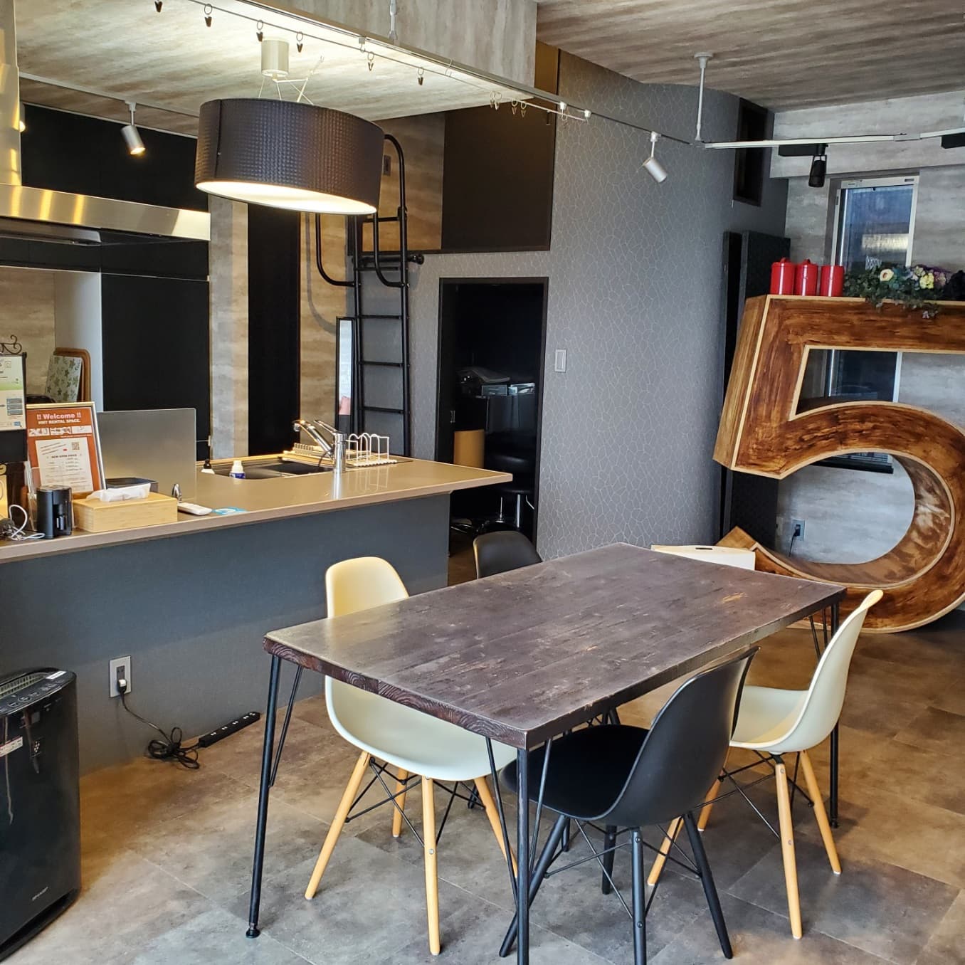 スペース画像 1